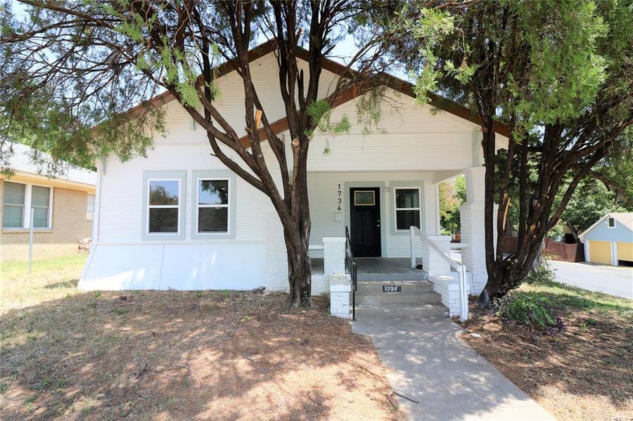 Property photo for 1734 Arizona Avenue, #1, Dallas, TX