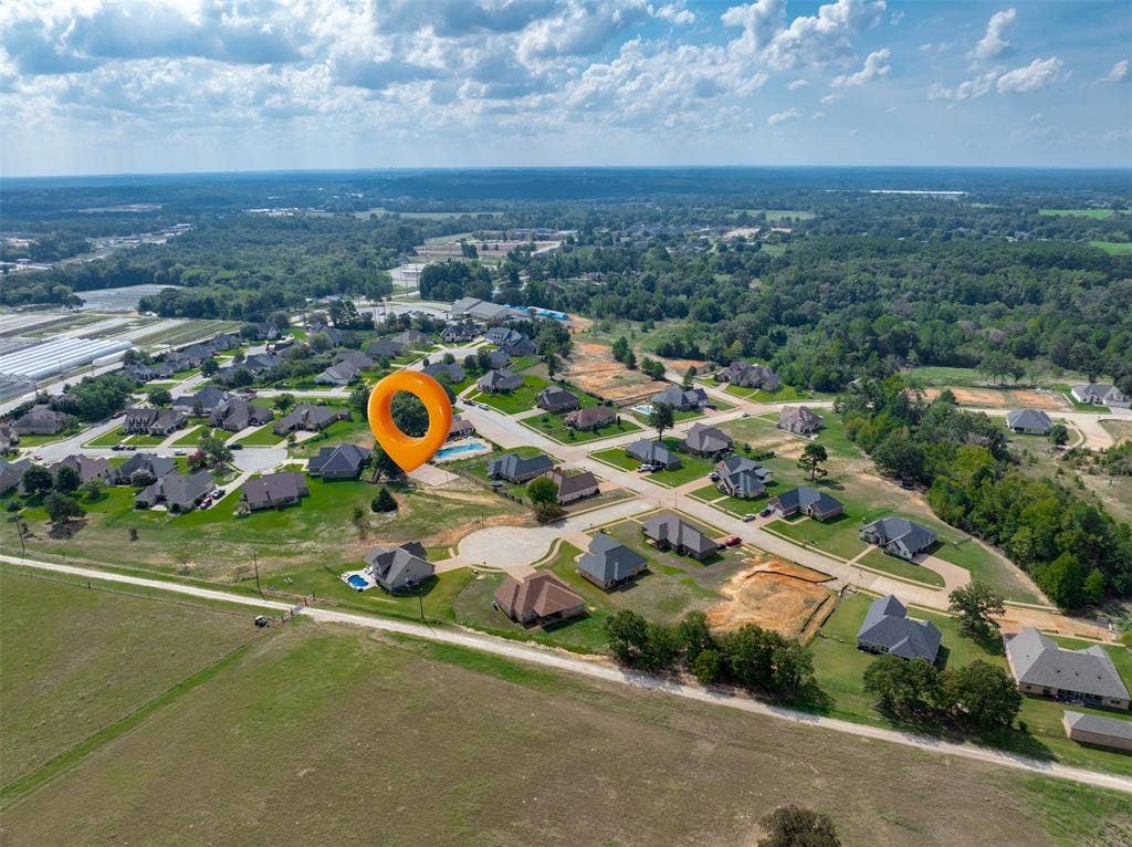 4101 Hannah Circle, Lindale, TX 75771