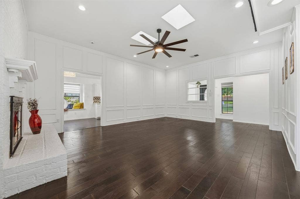 4421 Sterling Lane, Plano, TX 75093 4421 Sterling Lane, Plano, TX 75093
