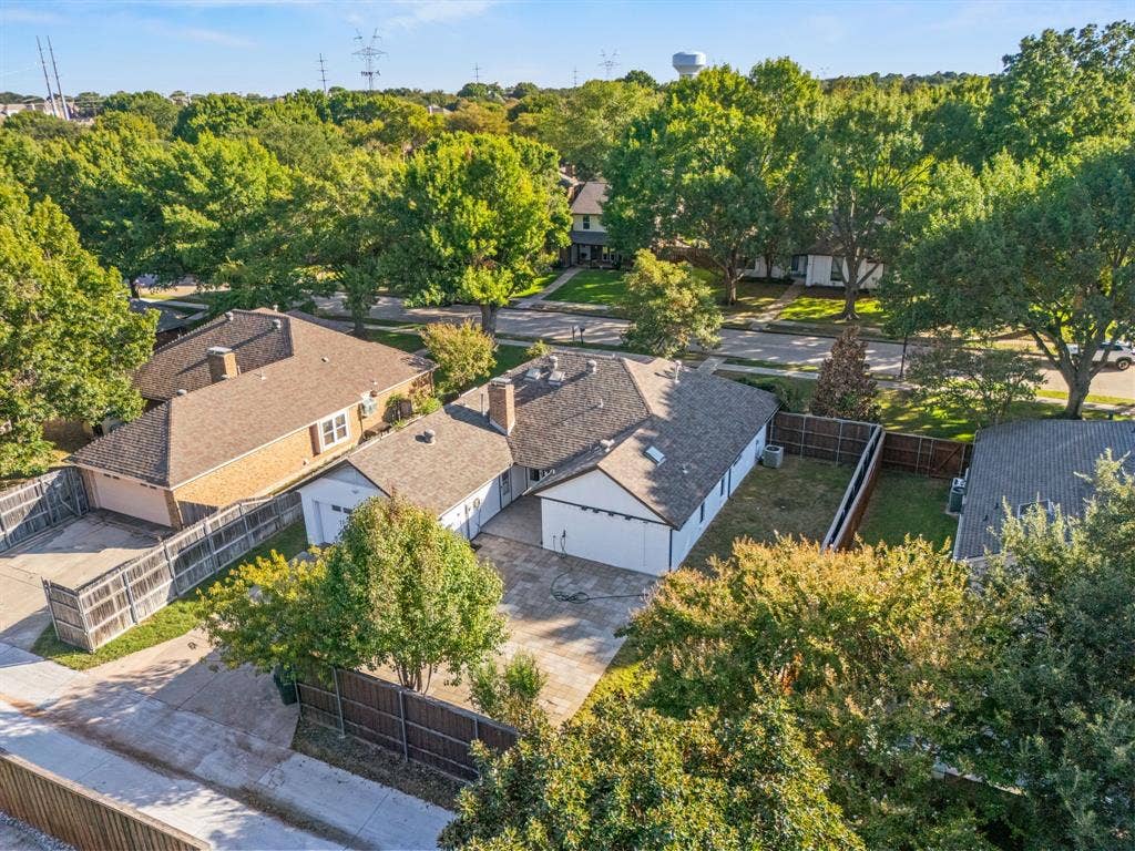 4421 Sterling Lane, Plano, TX 75093 4421 Sterling Lane, Plano, TX 75093