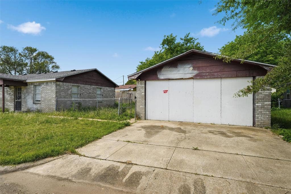 1606 Faulkner Lane, Waco, TX 76704 1606 Faulkner Lane, Waco, TX 76704