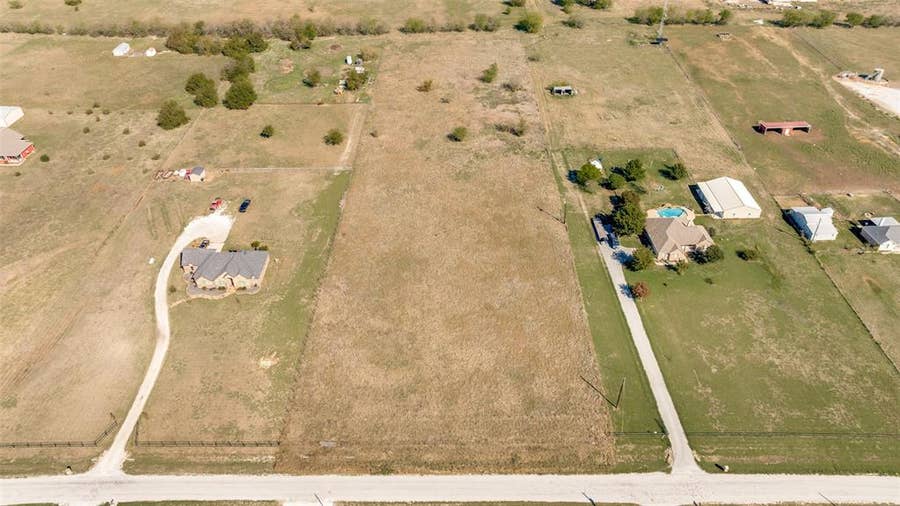 Property photo for 156 Hawk Ridge, Decatur, TX