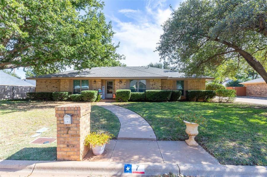 Property photo for 7 Hoylake Drive, Abilene, TX