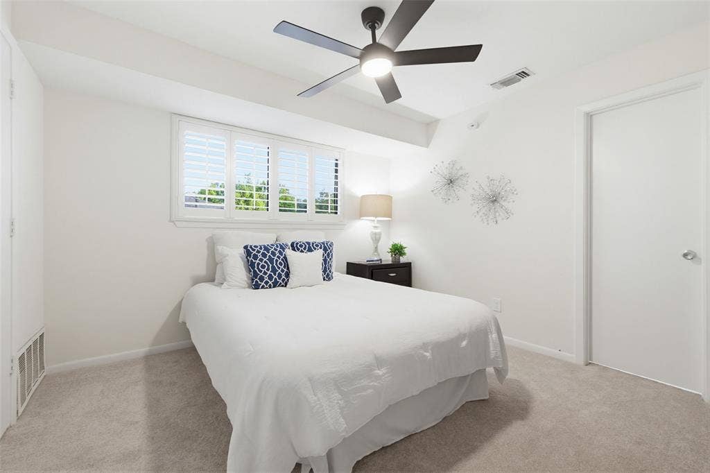 9506 Milltrail Drive, Dallas, TX 75238 9506 Milltrail Drive, Dallas, TX 75238