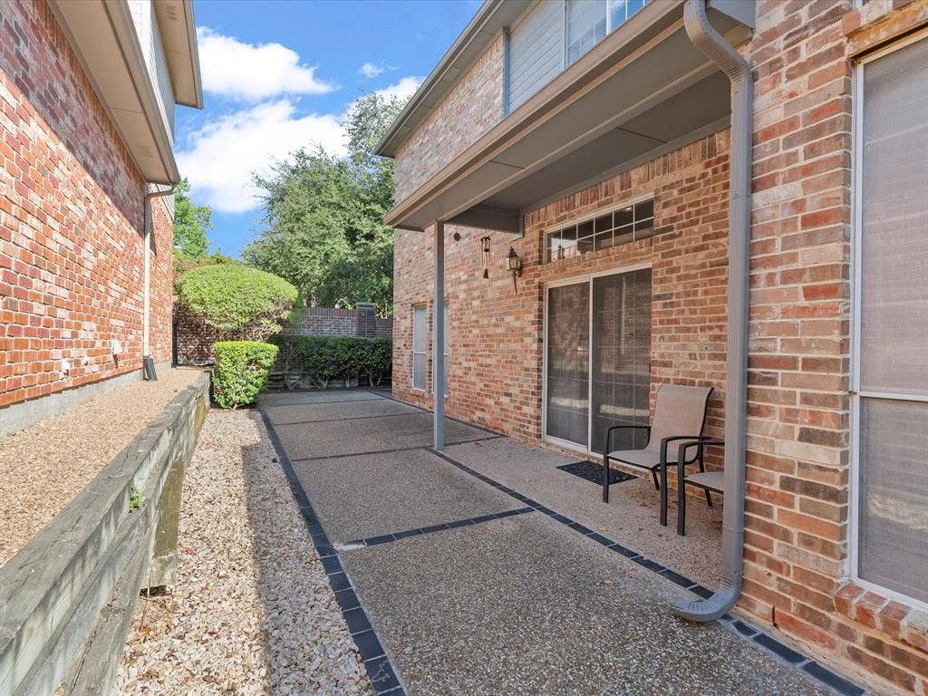2603 Rockport Circle, Garland, TX 75044