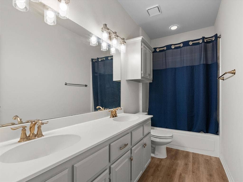 2603 Rockport Circle, Garland, TX 75044