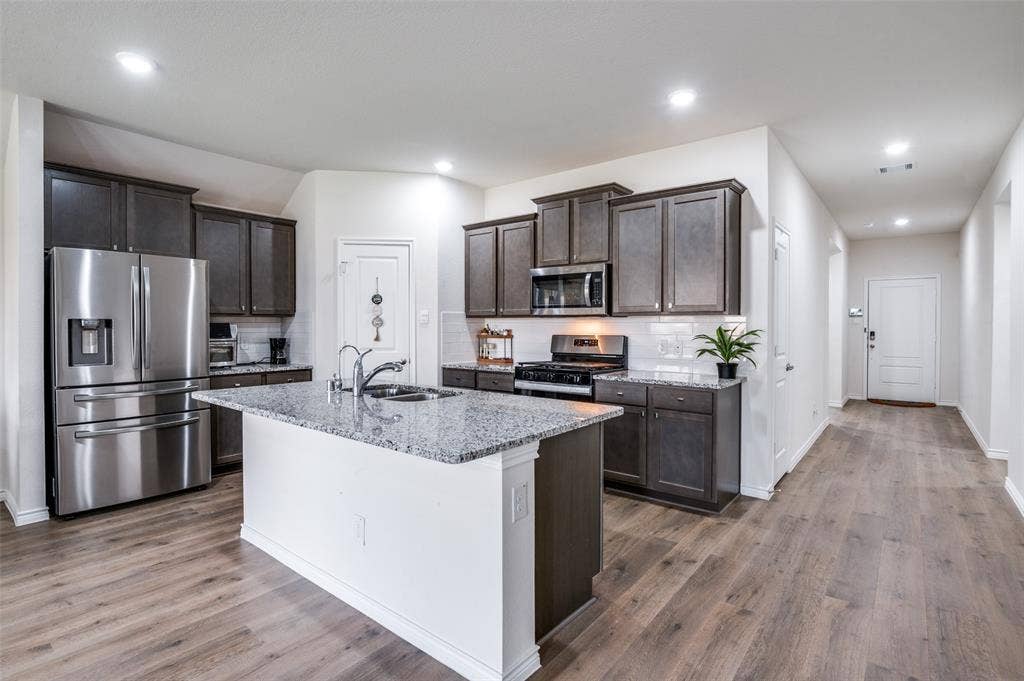 1307 Colonial Bluff Lane, Princeton, TX 75407 1307 Colonial Bluff Lane, Princeton, TX 75407