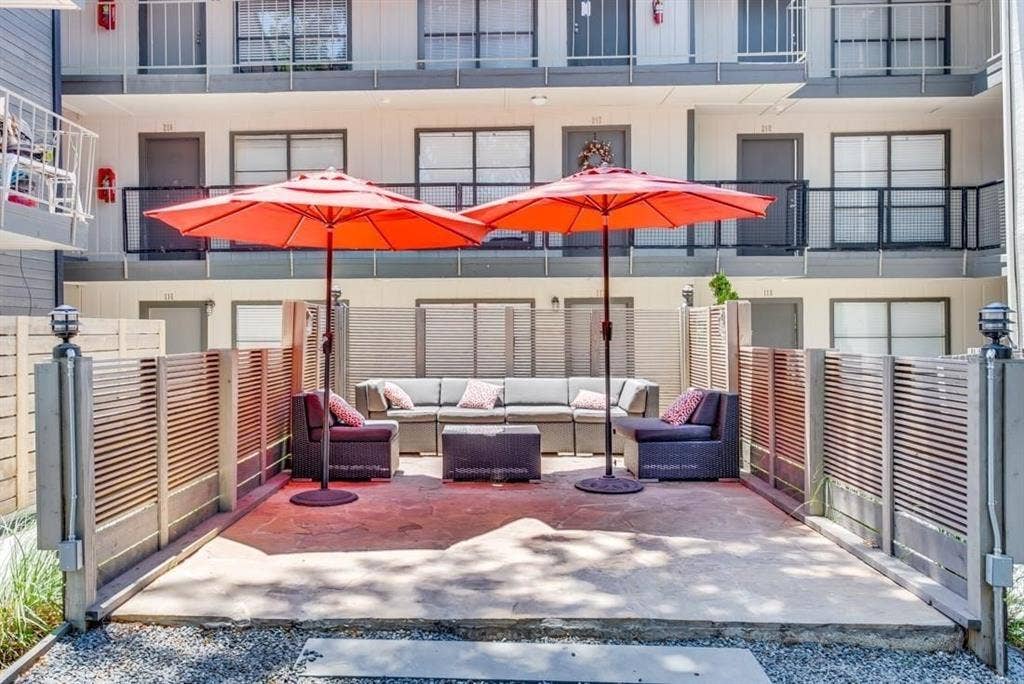 2800 Douglas Avenue, #118, Dallas, TX 75219 2800 Douglas Avenue, #118, Dallas, TX 75219