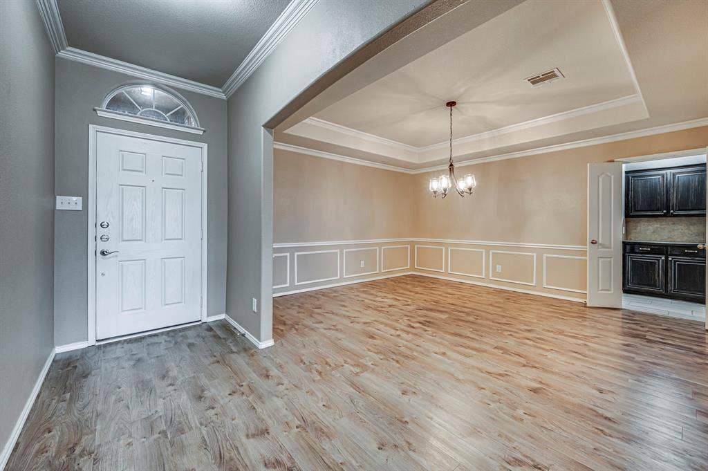 713 Escapade Court, Midlothian, TX 76065