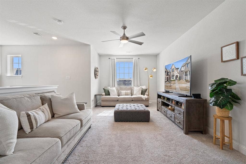 7240 San Saba Drive, McKinney, TX 75070 7240 San Saba Drive, McKinney, TX 75070
