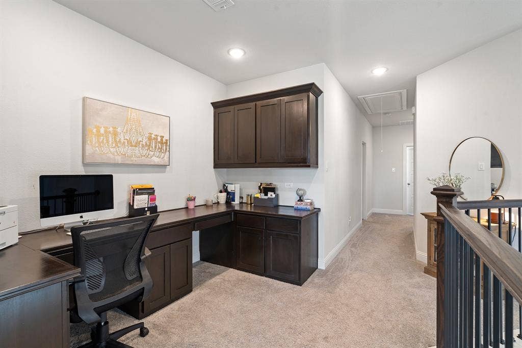 7240 San Saba Drive, McKinney, TX 75070 7240 San Saba Drive, McKinney, TX 75070