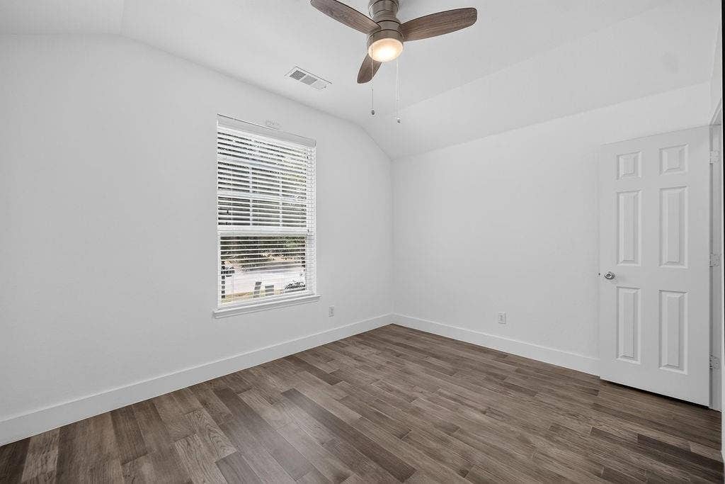 605 Stableford Street, Celina, TX 75009 605 Stableford Street, Celina, TX 75009
