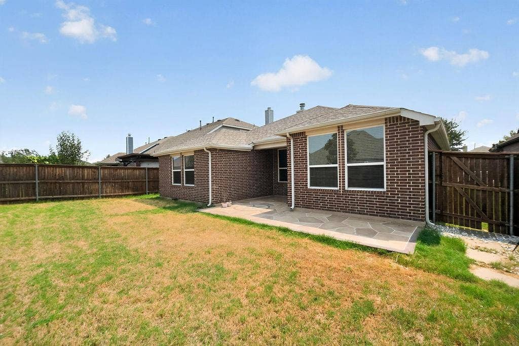 605 Stableford Street, Celina, TX 75009 605 Stableford Street, Celina, TX 75009