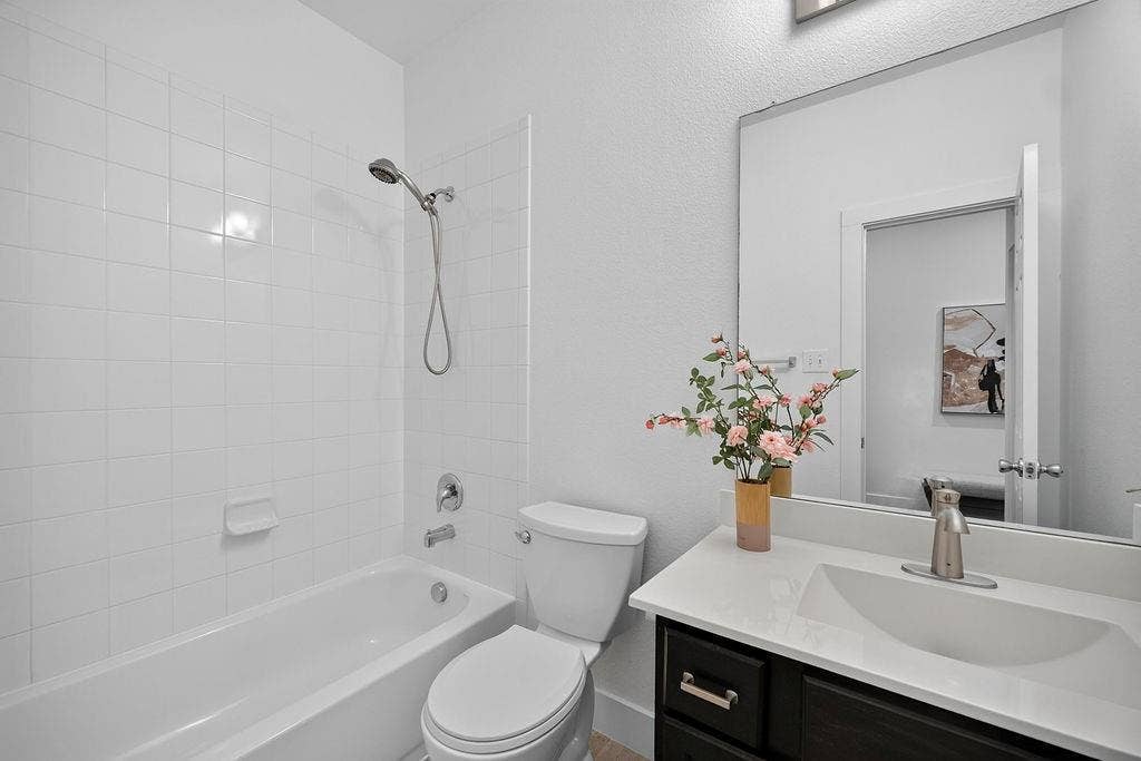 605 Stableford Street, Celina, TX 75009 605 Stableford Street, Celina, TX 75009