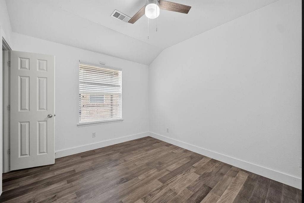 605 Stableford Street, Celina, TX 75009 605 Stableford Street, Celina, TX 75009