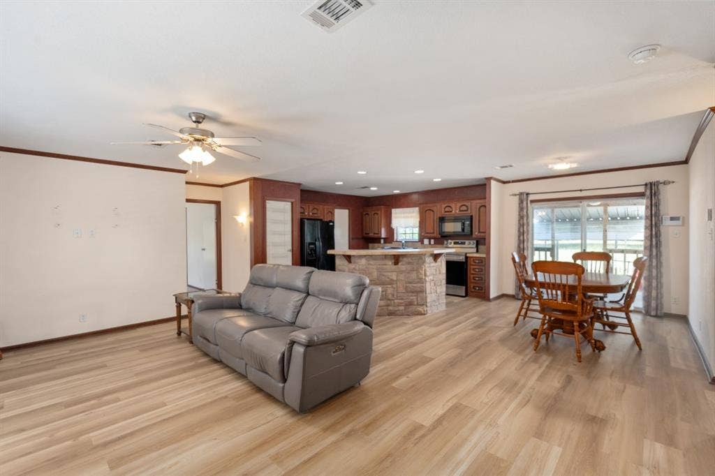 318 Luther Lane, Gun Barrel City, TX 75156 318 Luther Lane, Gun Barrel City, TX 75156