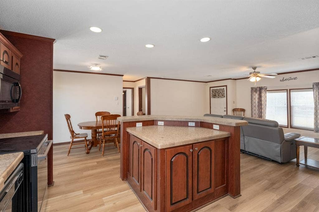 318 Luther Lane, Gun Barrel City, TX 75156 318 Luther Lane, Gun Barrel City, TX 75156