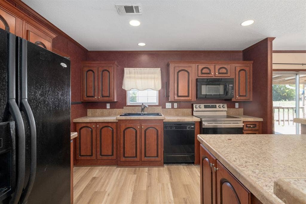 318 Luther Lane, Gun Barrel City, TX 75156 318 Luther Lane, Gun Barrel City, TX 75156