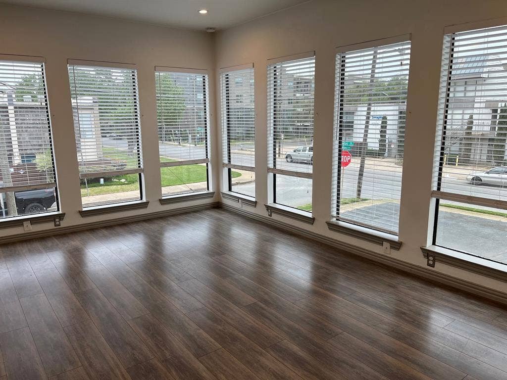 2800 Douglas Avenue, #219, Dallas, TX 75219