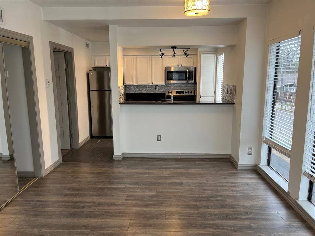 2800 Douglas Avenue, #219, Dallas, TX 75219