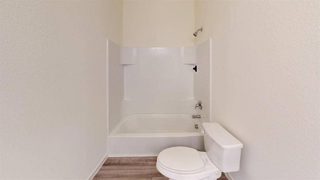 1825 Sandlin Drive, Forney, TX 75126 1825 Sandlin Drive, Forney, TX 75126
