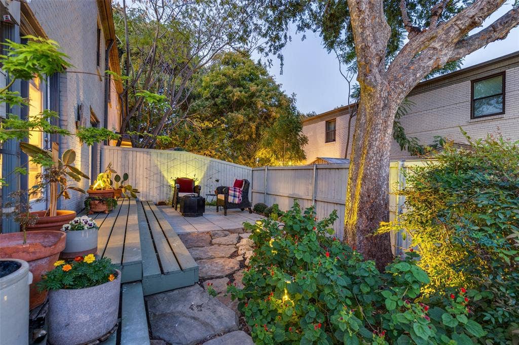 5039 N Hall Street, Dallas, TX 75235