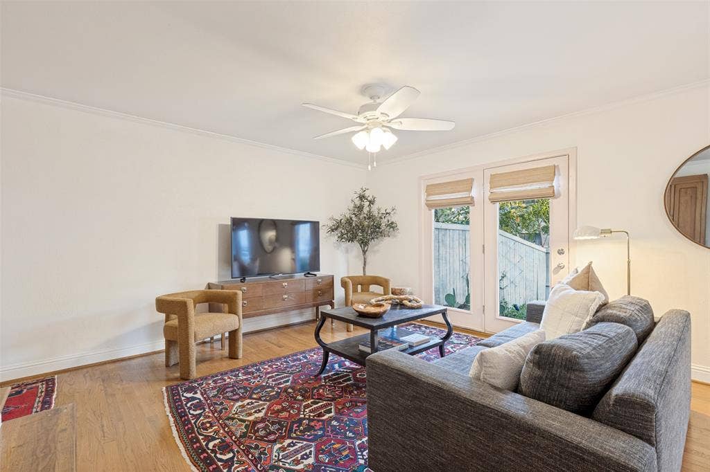5039 N Hall Street, Dallas, TX 75235