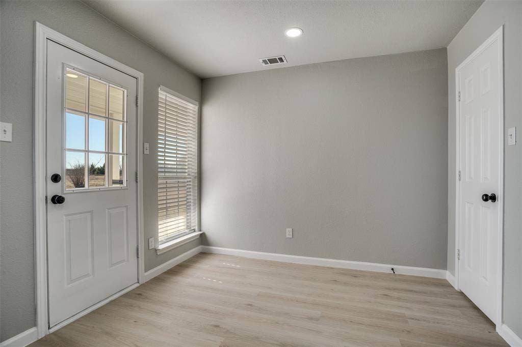 3722 Carrie Lane, St. Paul, TX 75098 3722 Carrie Lane, St. Paul, TX 75098