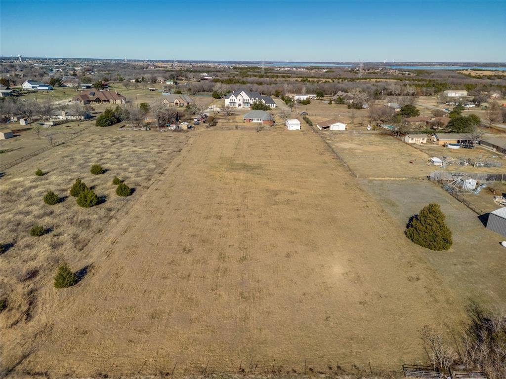 3722 Carrie Lane, St. Paul, TX 75098 3722 Carrie Lane, St. Paul, TX 75098