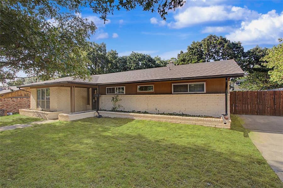 Property photo for 7232 Monterrey Drive, Fort Worth, TX