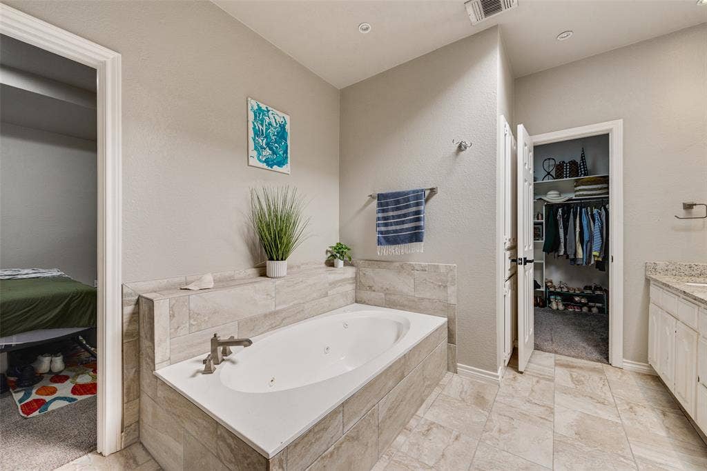 2228 Lorraine Drive, Carrollton, TX 75006 2228 Lorraine Drive, Carrollton, TX 75006