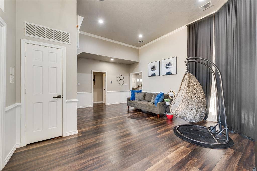 2228 Lorraine Drive, Carrollton, TX 75006 2228 Lorraine Drive, Carrollton, TX 75006