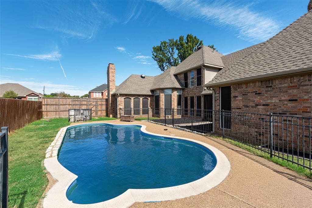 2228 Lorraine Drive, Carrollton, TX 75006 2228 Lorraine Drive, Carrollton, TX 75006