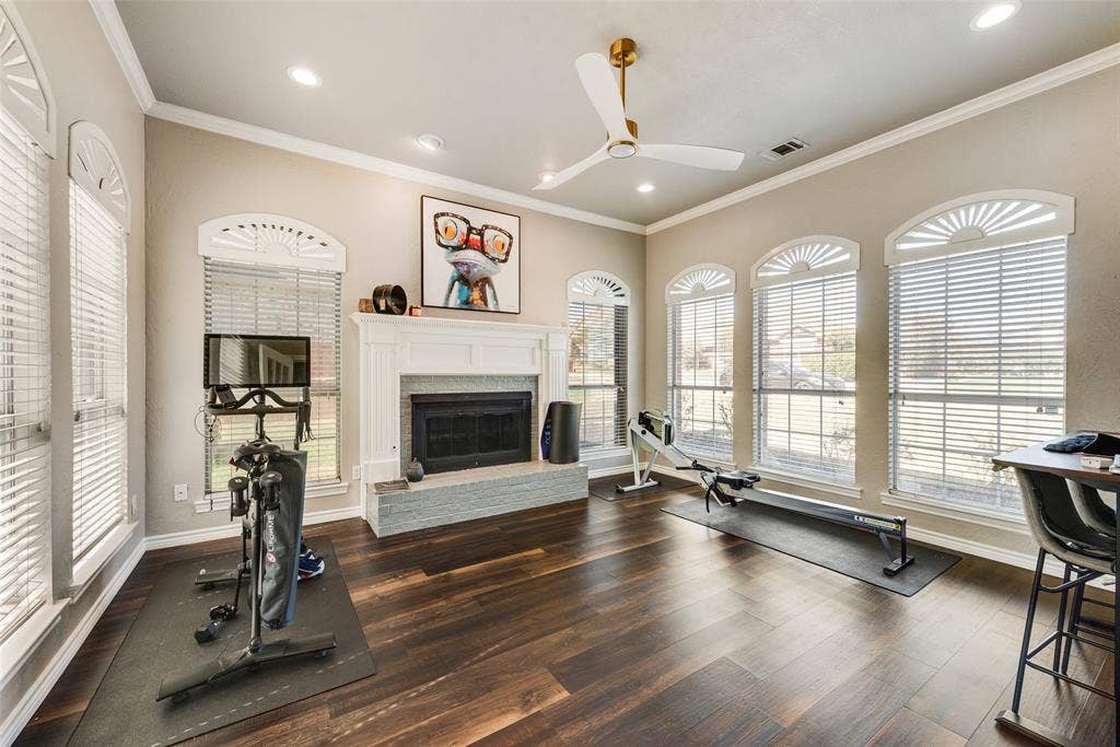 2228 Lorraine Drive, Carrollton, TX 75006 2228 Lorraine Drive, Carrollton, TX 75006