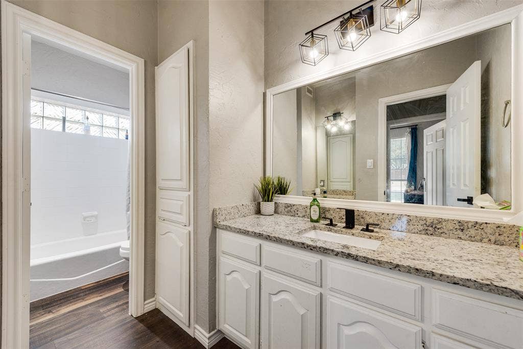 2228 Lorraine Drive, Carrollton, TX 75006 2228 Lorraine Drive, Carrollton, TX 75006