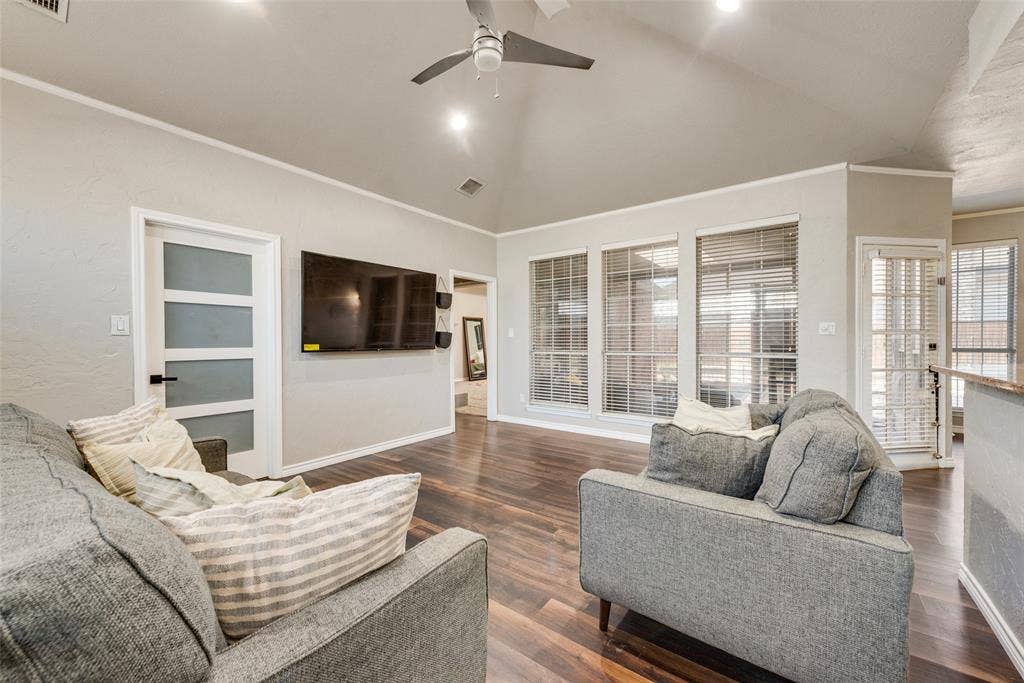 2228 Lorraine Drive, Carrollton, TX 75006 2228 Lorraine Drive, Carrollton, TX 75006