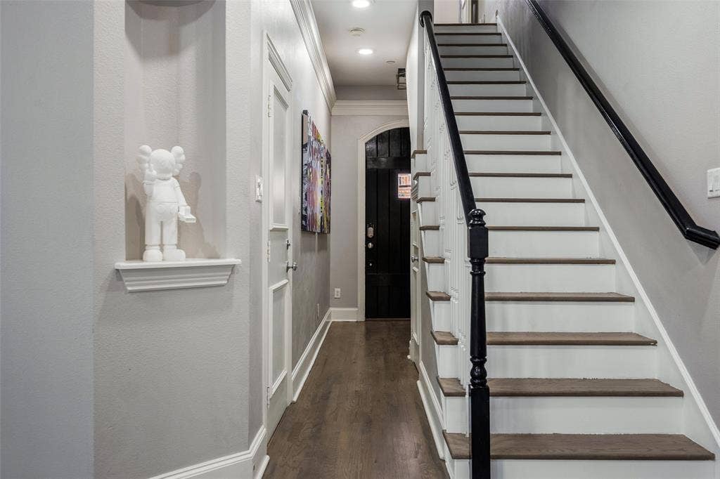2707 Gaston Avenue, Dallas, TX 75226 2707 Gaston Avenue, Dallas, TX 75226