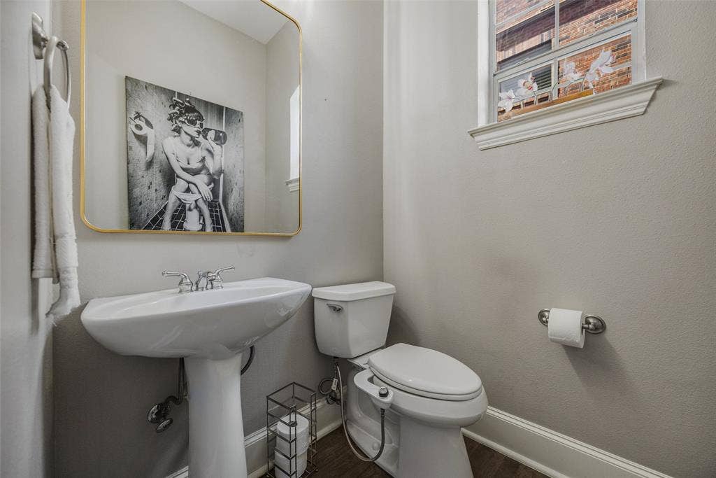 2707 Gaston Avenue, Dallas, TX 75226 2707 Gaston Avenue, Dallas, TX 75226