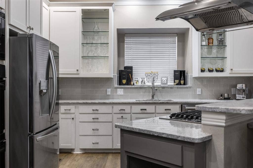 2707 Gaston Avenue, Dallas, TX 75226 2707 Gaston Avenue, Dallas, TX 75226