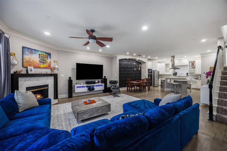Property photo for 2707 Gaston Avenue, Dallas, TX