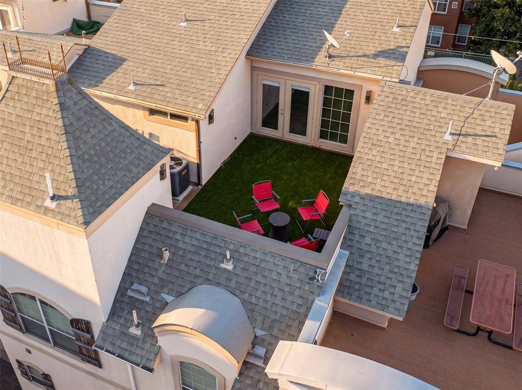 2707 Gaston Avenue, Dallas, TX 75226 2707 Gaston Avenue, Dallas, TX 75226