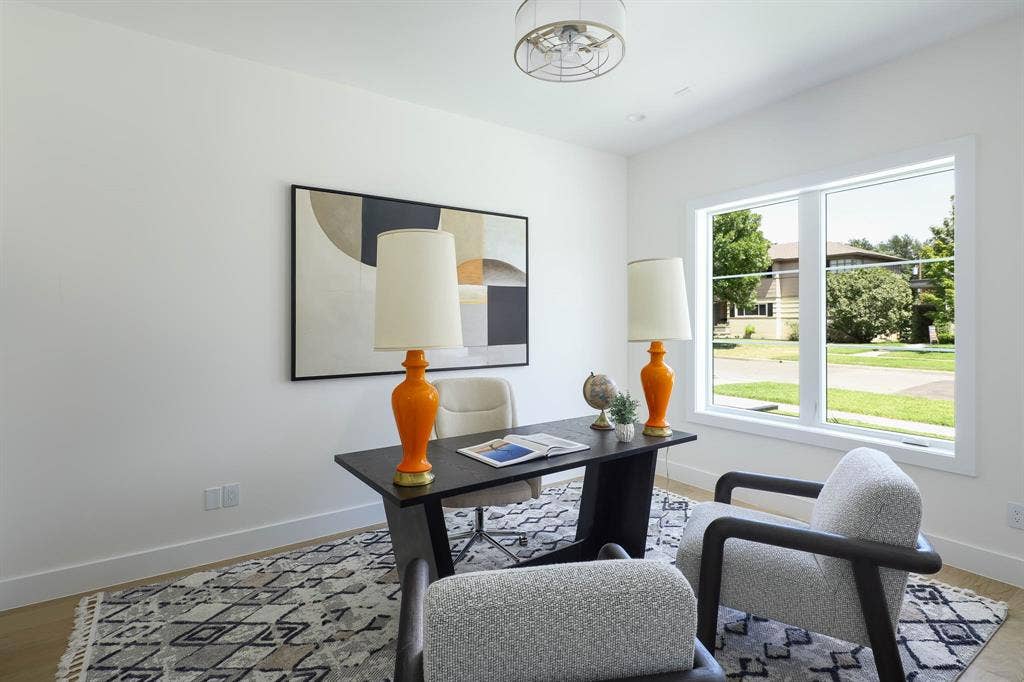 3719 W Beverly Drive, Dallas, TX 75209