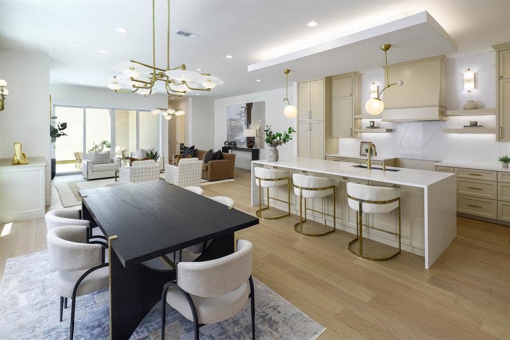 3719 W Beverly Drive, Dallas, TX 75209