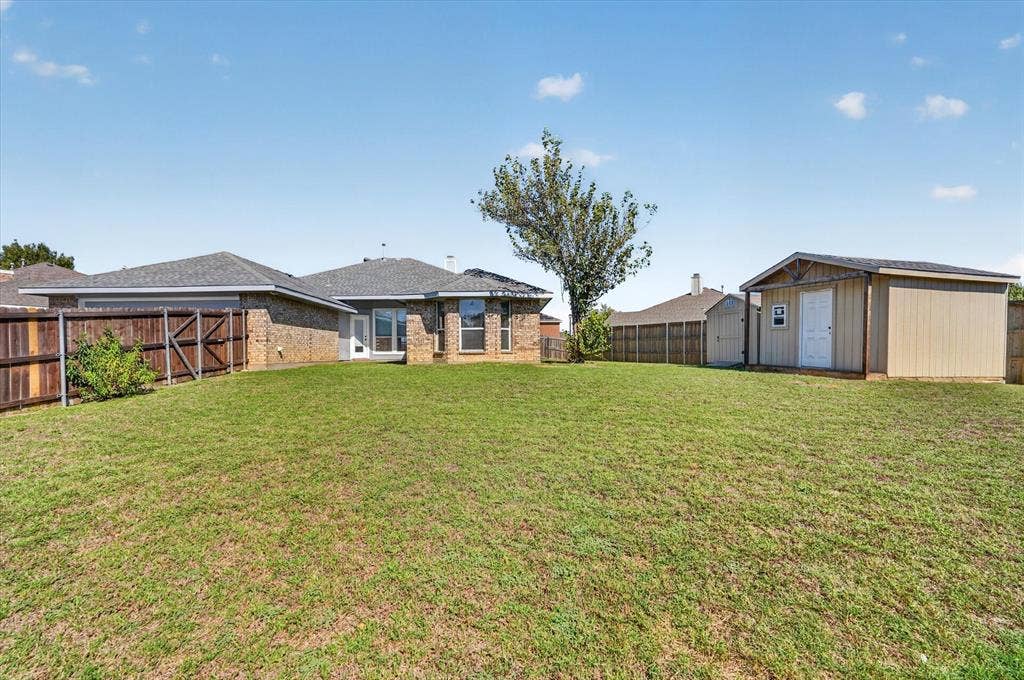 1425 Cardigan Lane, Lancaster, TX 75134 1425 Cardigan Lane, Lancaster, TX 75134