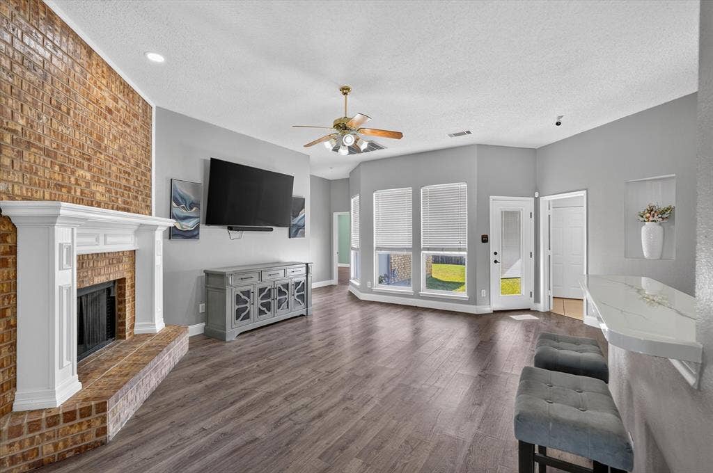 1425 Cardigan Lane, Lancaster, TX 75134 1425 Cardigan Lane, Lancaster, TX 75134