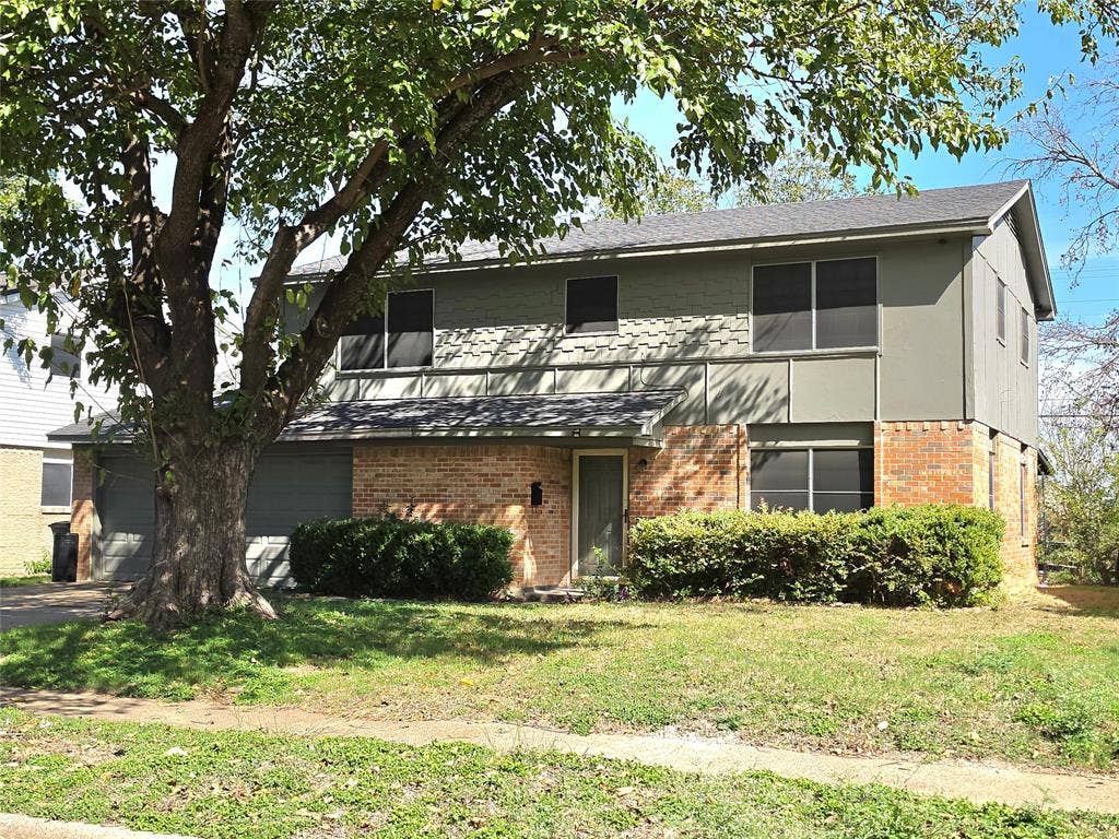 737 Rutgers Drive, Lancaster, TX 75134 737 Rutgers Drive, Lancaster, TX 75134