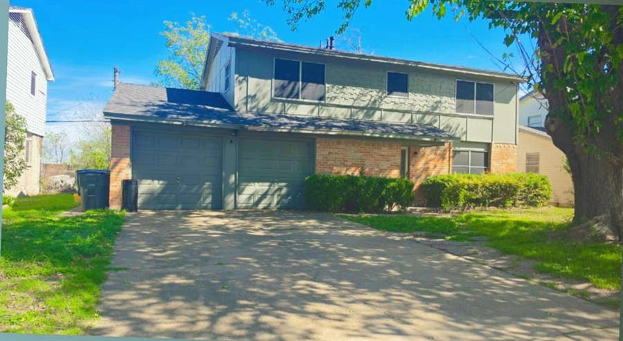 Property photo for 737 Rutgers Drive, Lancaster, TX