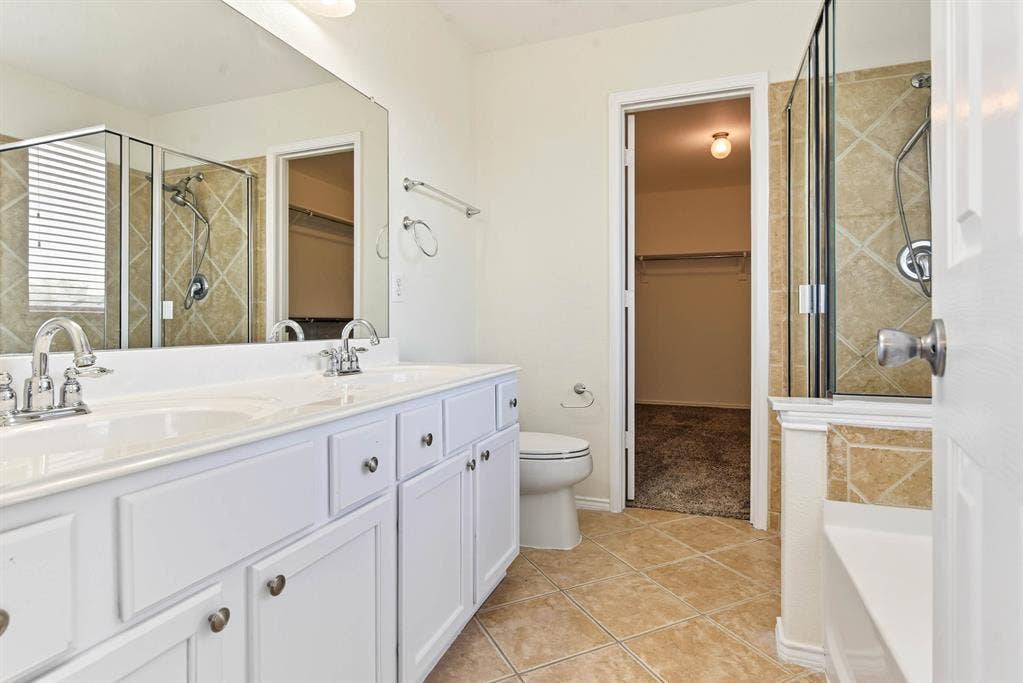 1308 Luckenbach Drive, Forney, TX 75126 1308 Luckenbach Drive, Forney, TX 75126