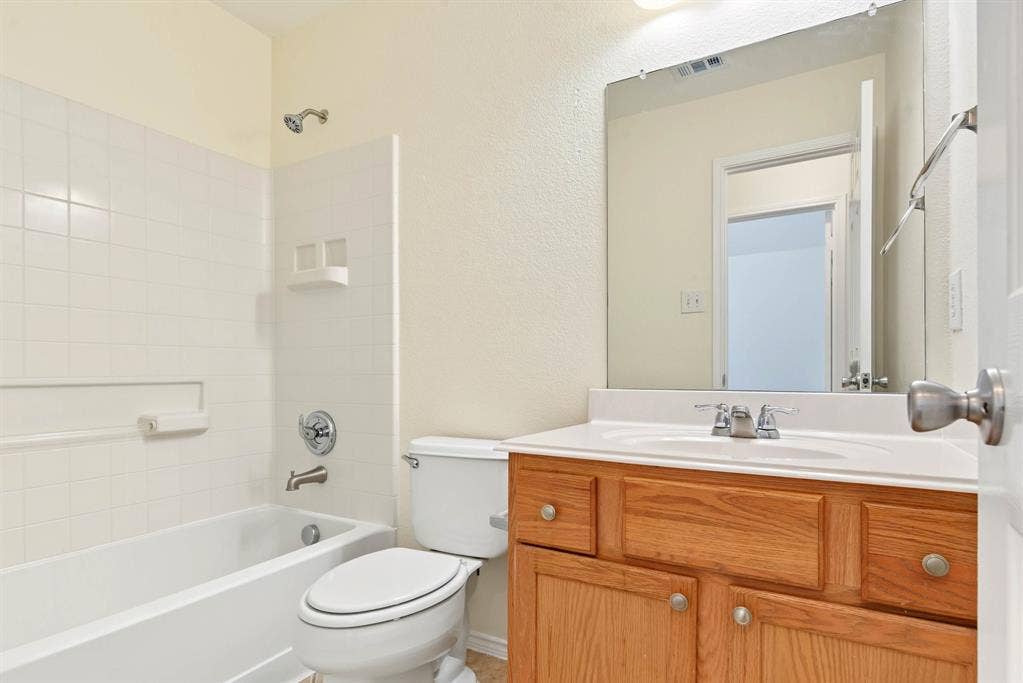 1308 Luckenbach Drive, Forney, TX 75126 1308 Luckenbach Drive, Forney, TX 75126