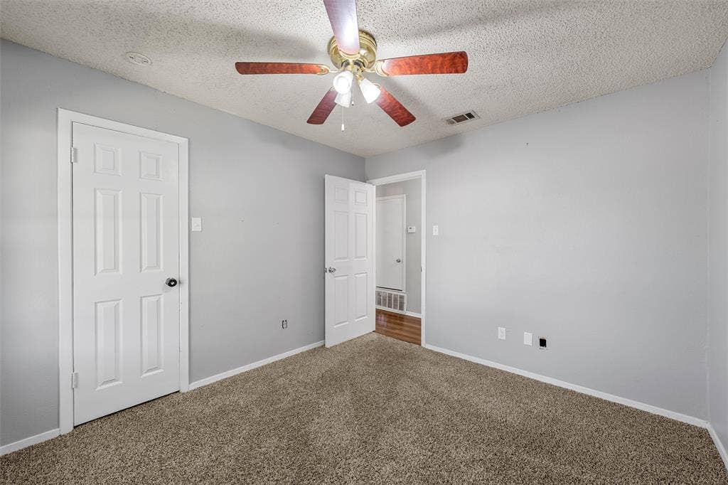 900 N Bunker Drive, Robinson, TX 76706 900 N Bunker Drive, Robinson, TX 76706